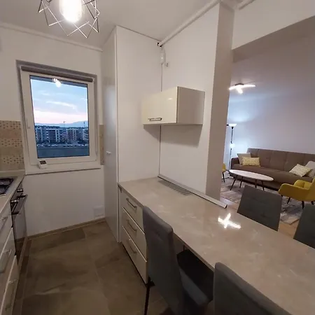 Coresi Mall Apartments, 52 Stefan Baciu, Apartment
