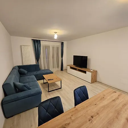 Coresi Mall Apartments, 52 Stefan Baciu, * Brasov